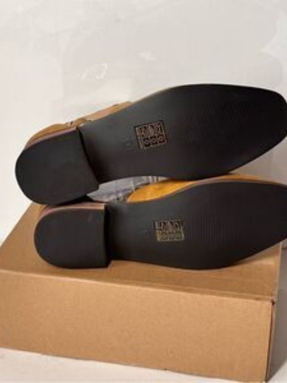 Journee Collection Loreta Flat - Picture 7 of 7